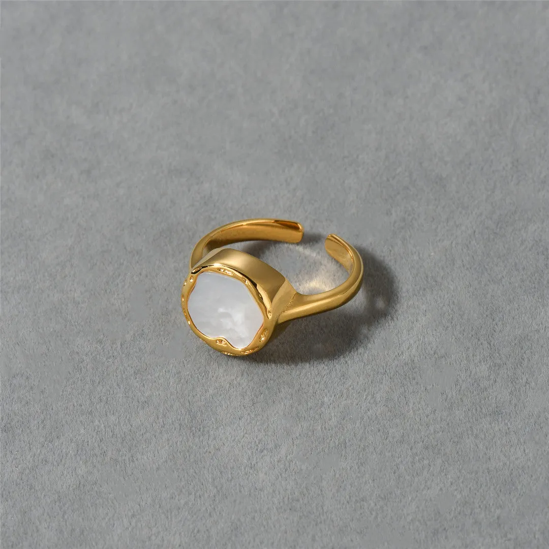 18K Gold Shell Minimalist Ring