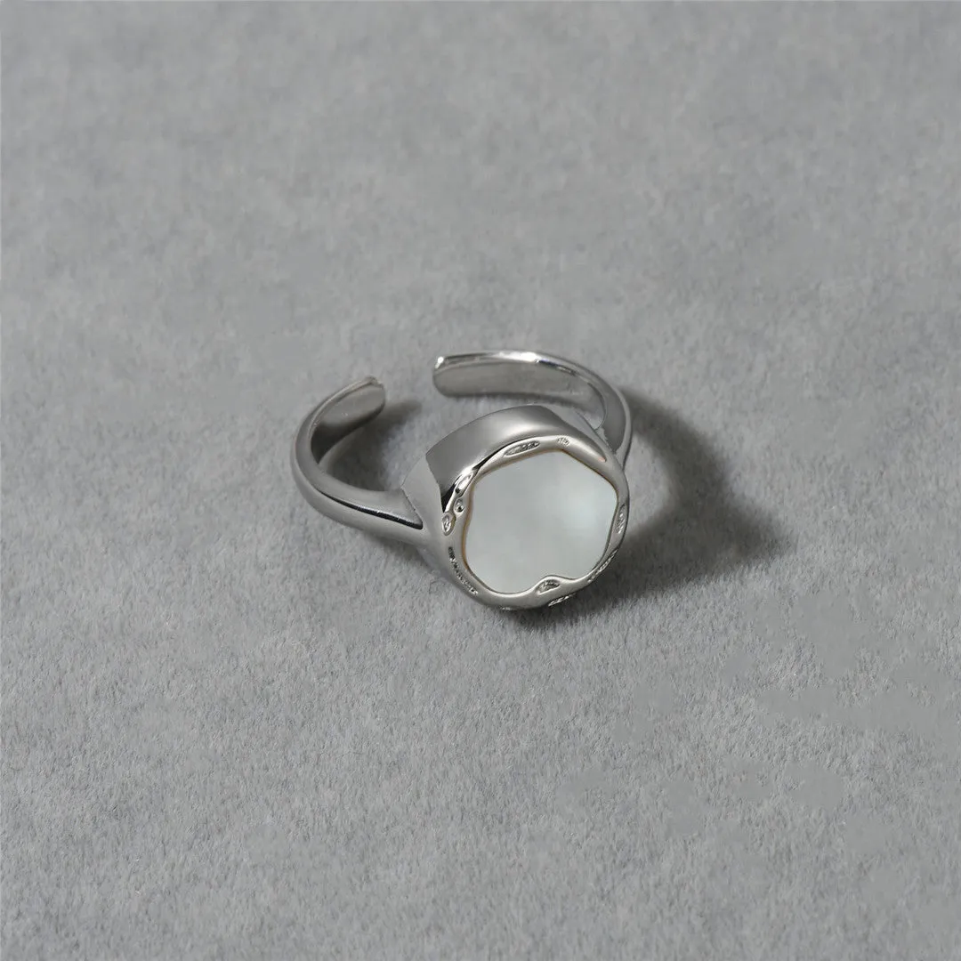 18K Gold Shell Minimalist Ring