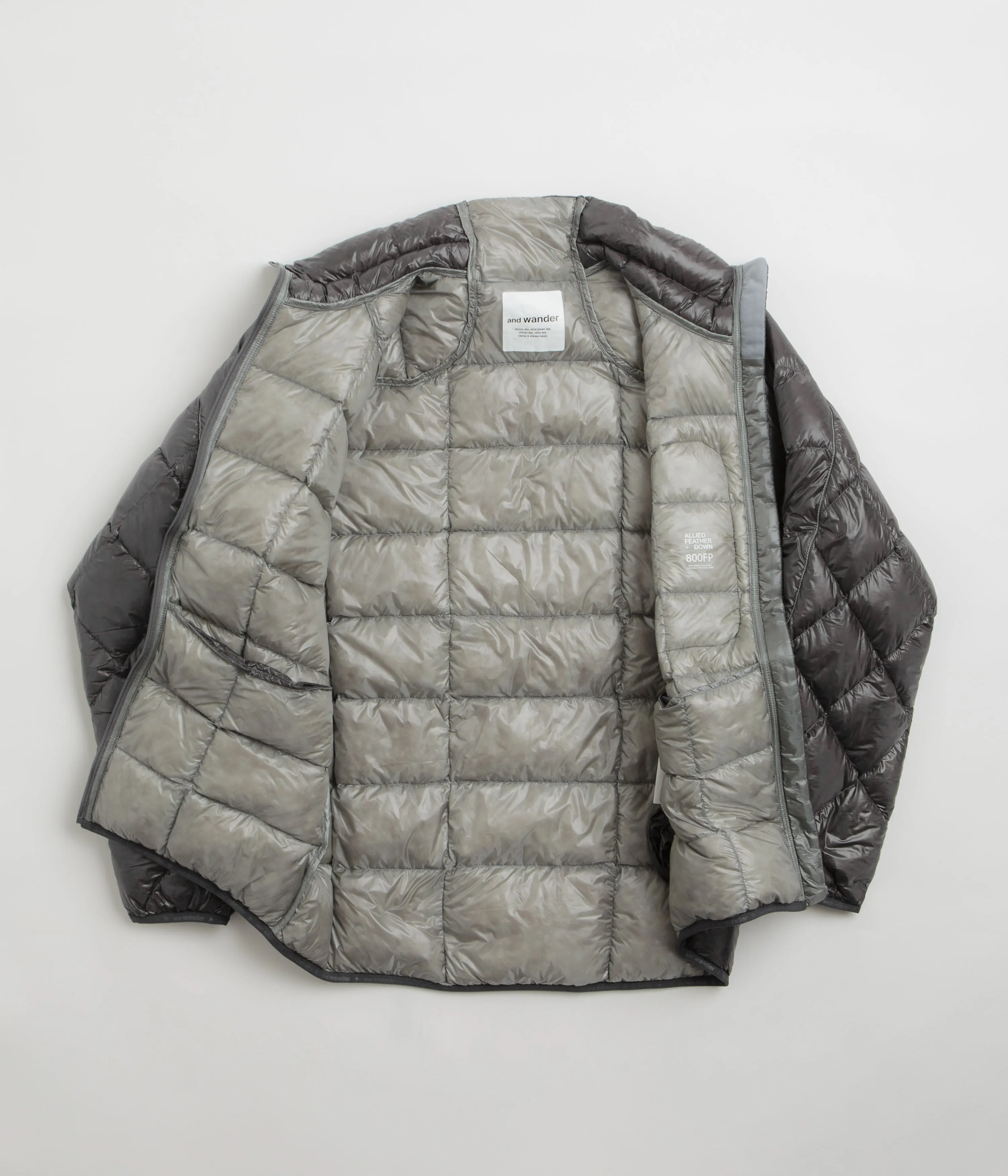 and wander Diamond Stitch Down Jacket - Grey