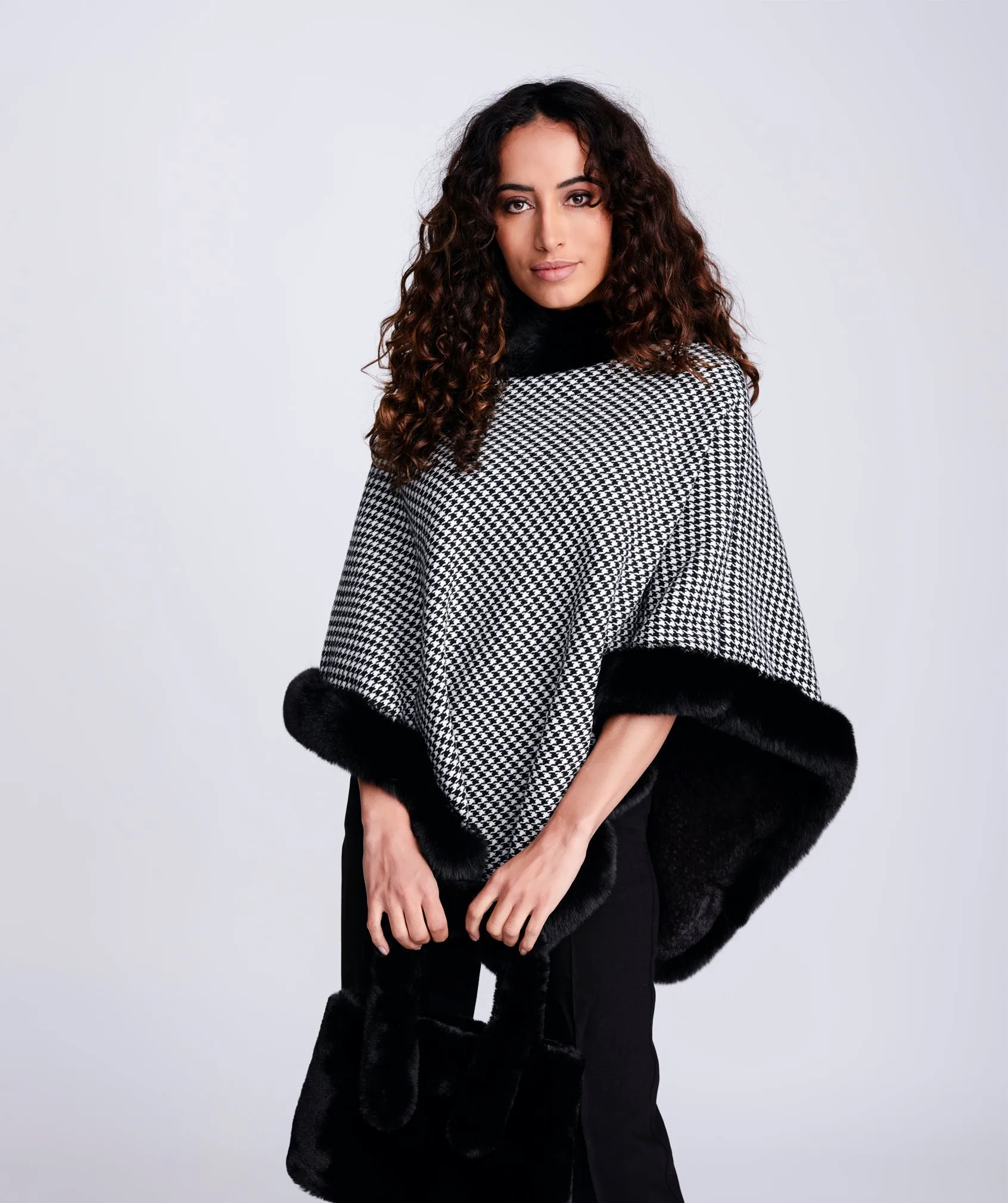 Black and White Houndstooth Poncho with Faux Fur Trim