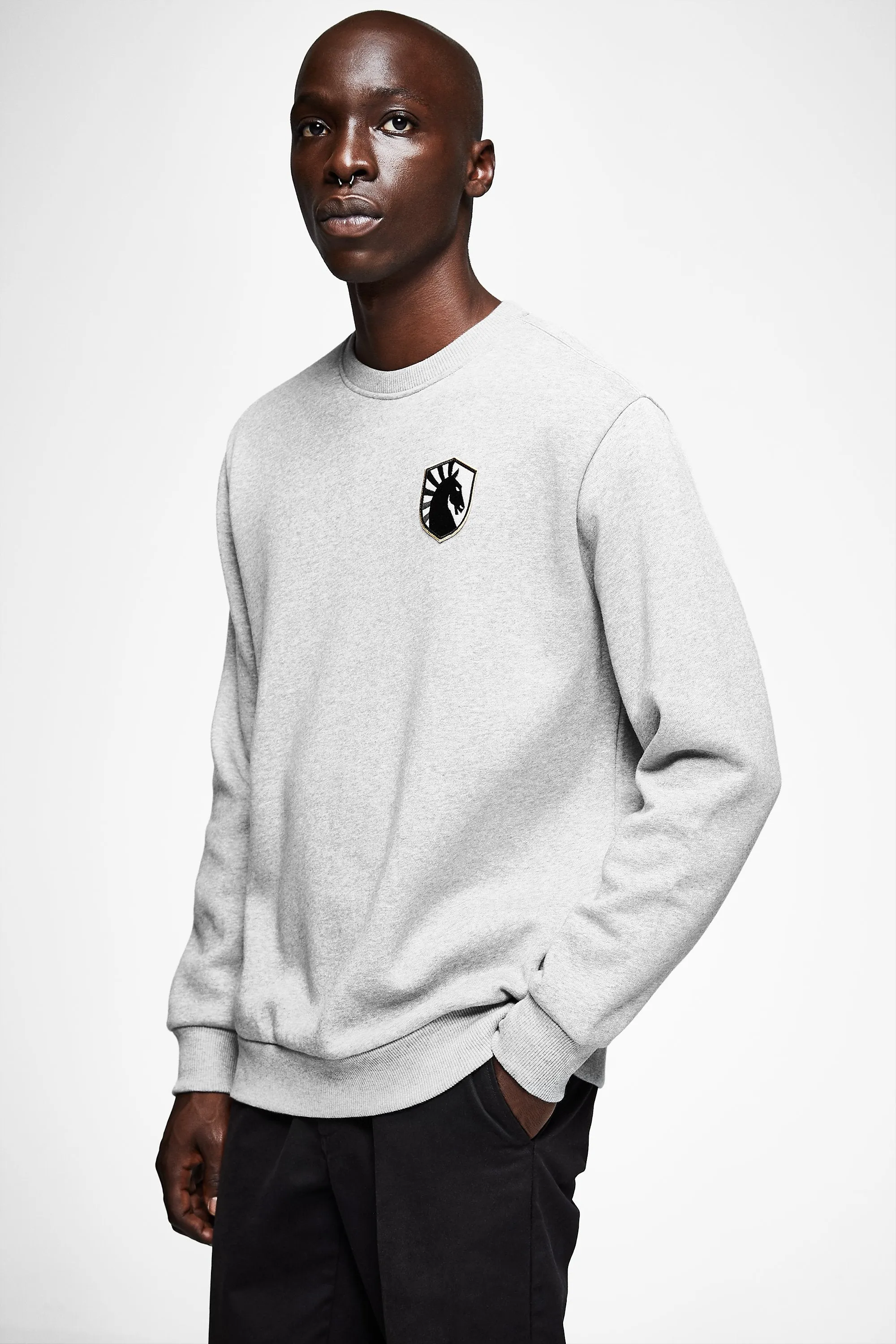 CITY CREWNECK SWEATSHIRT