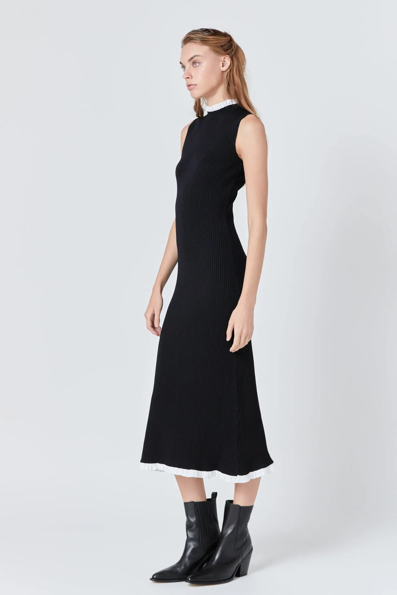 Contrast Ruffle Knit Maxi Dress