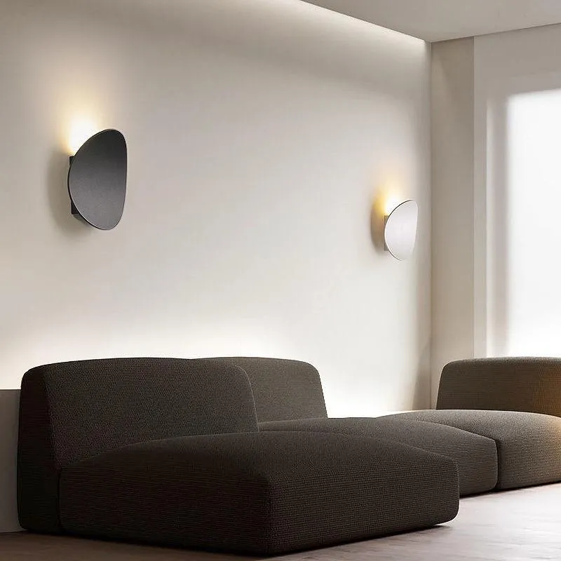 Curved Round Wall Light