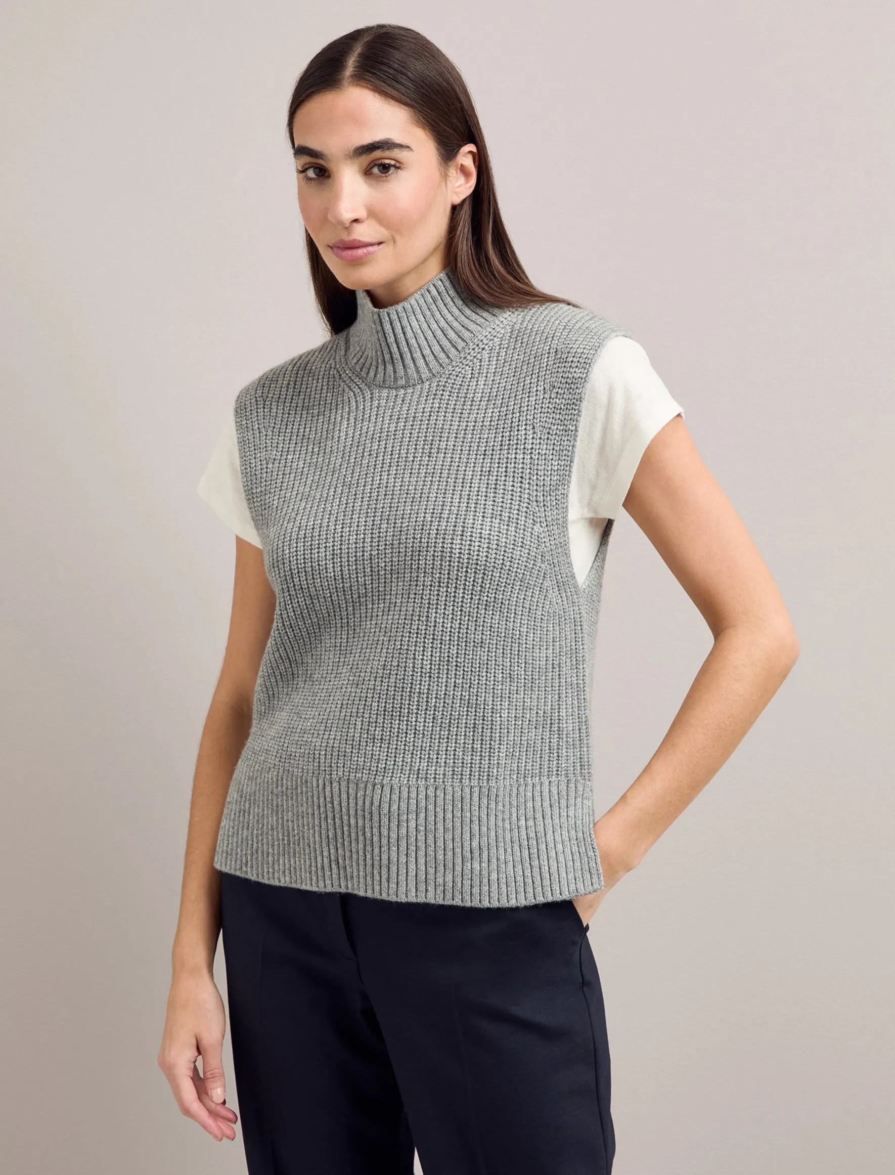 Janie Cashmere Blend Funnel Neck Sleeveless Jumper - Mid Grey