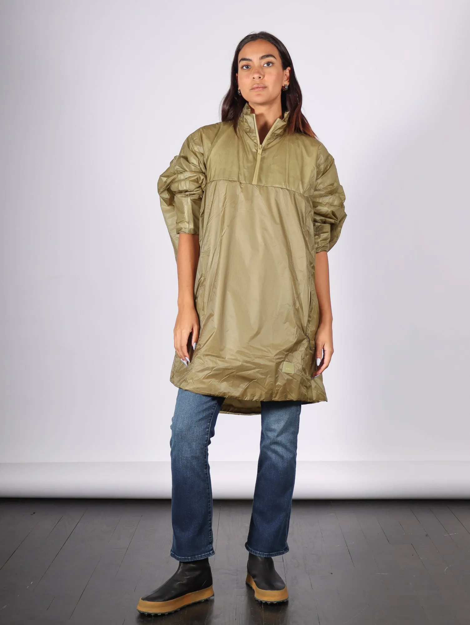 Kauto Insulated Poncho in Khaki by RAINS