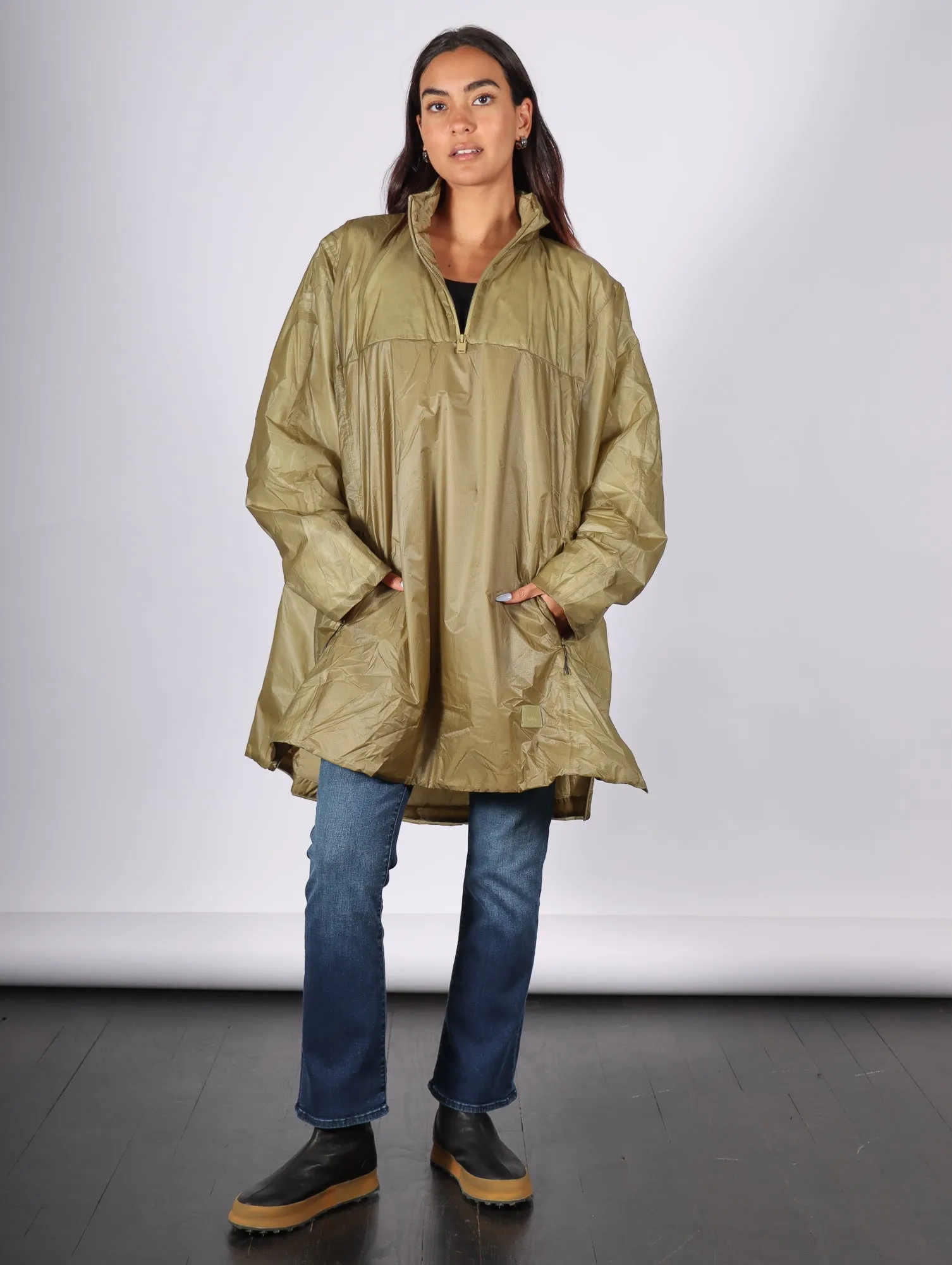 Kauto Insulated Poncho in Khaki by RAINS