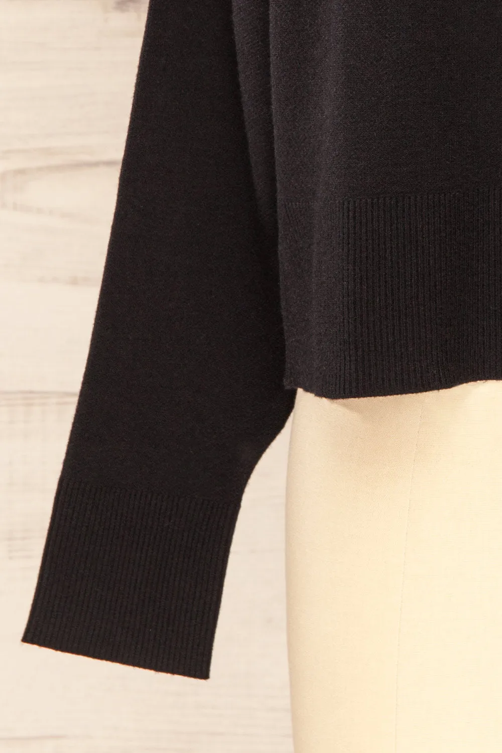 Monterrey Black | Knit Crewneck w/ Ribbed Details