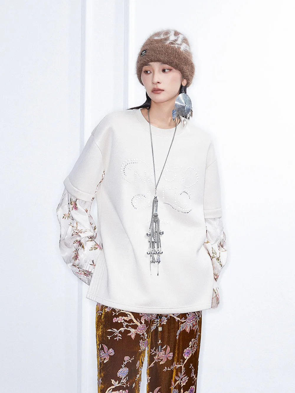 MUKZIN Linglong“Soft Armor”Round Neck Faux Two-Piece Sweatshirt.