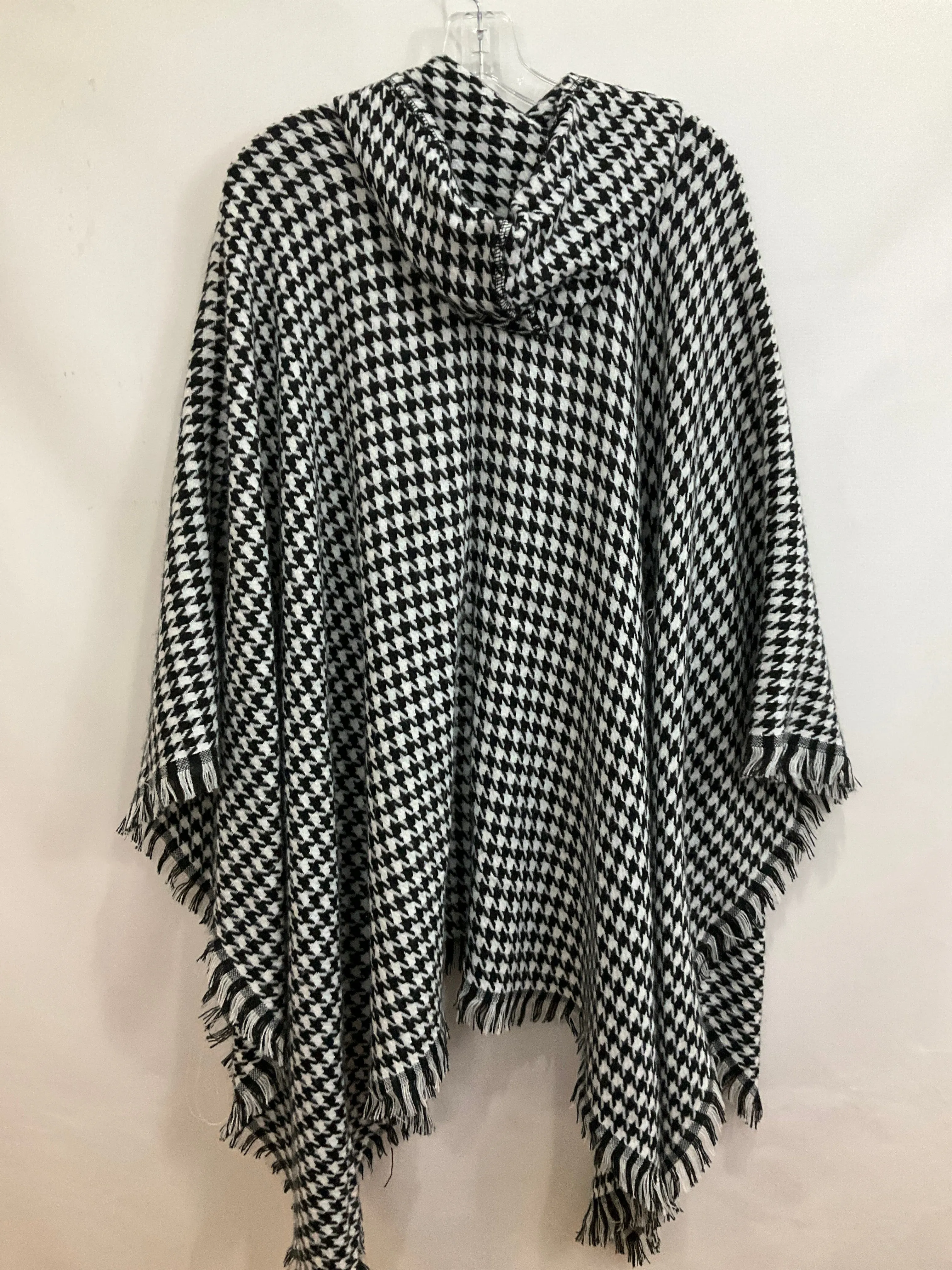 Poncho By Cmf  Size: Onesize