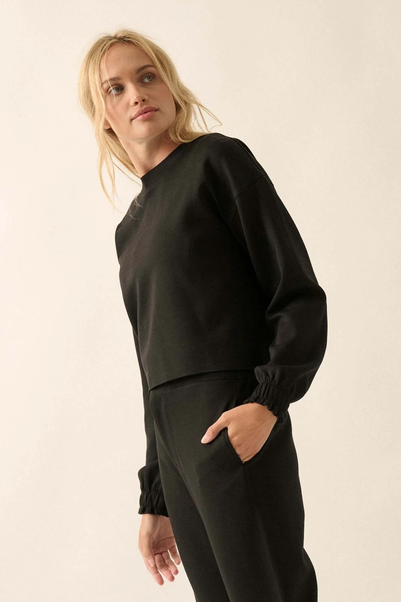 Premium Scuba Ruffle-Cuff Pullover