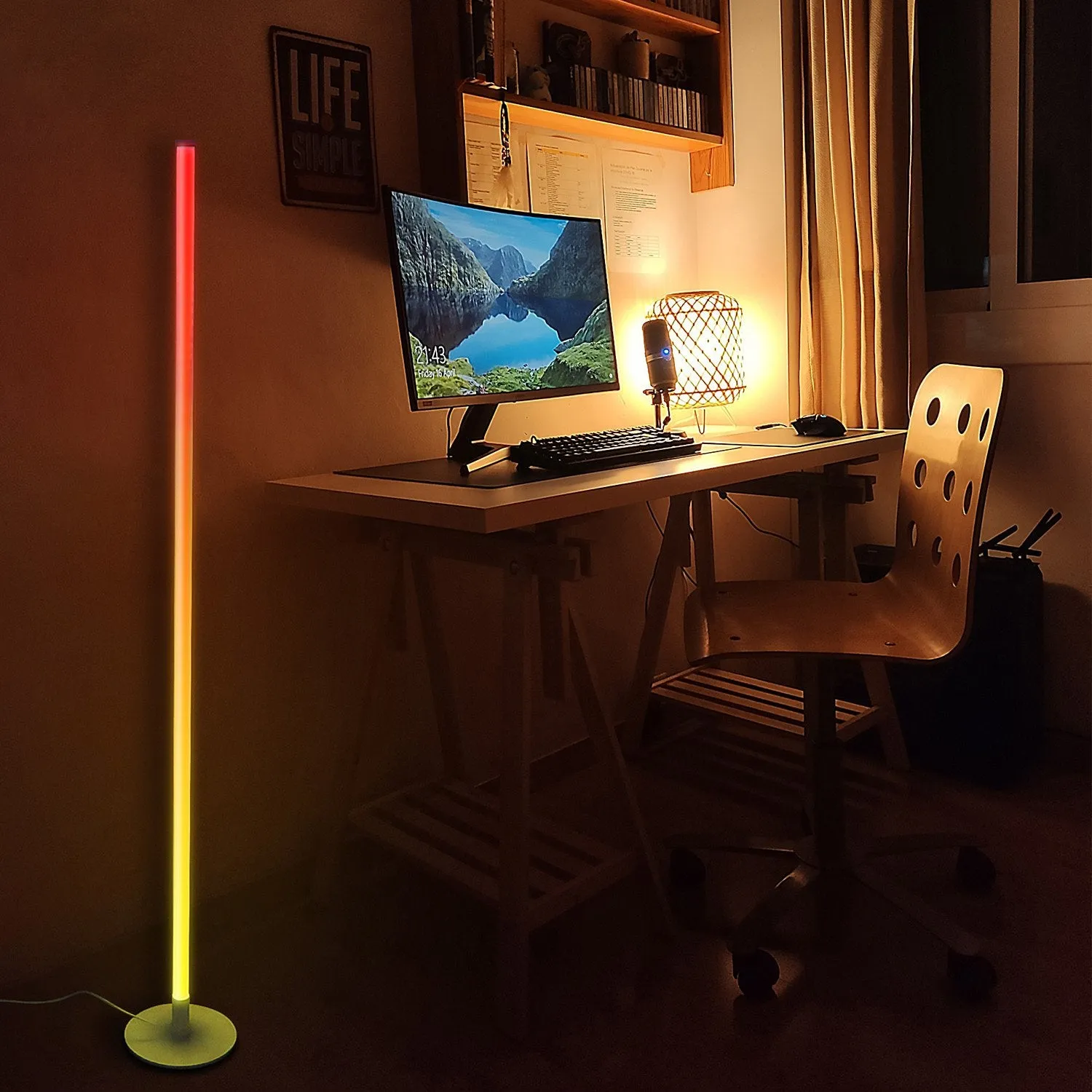 RGB Minimalist Pole Lamp