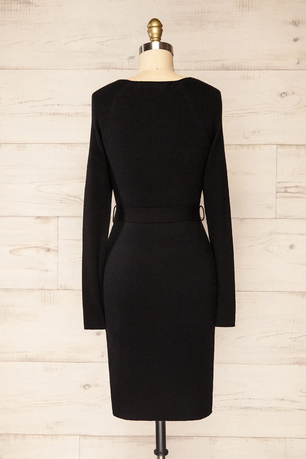 Sayure Black | Long Sleeved Ribbed Midi Dress