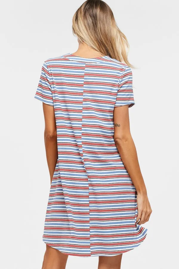 Short sleeve striped knit shift dress with V-neck and faux-button detail and pockets