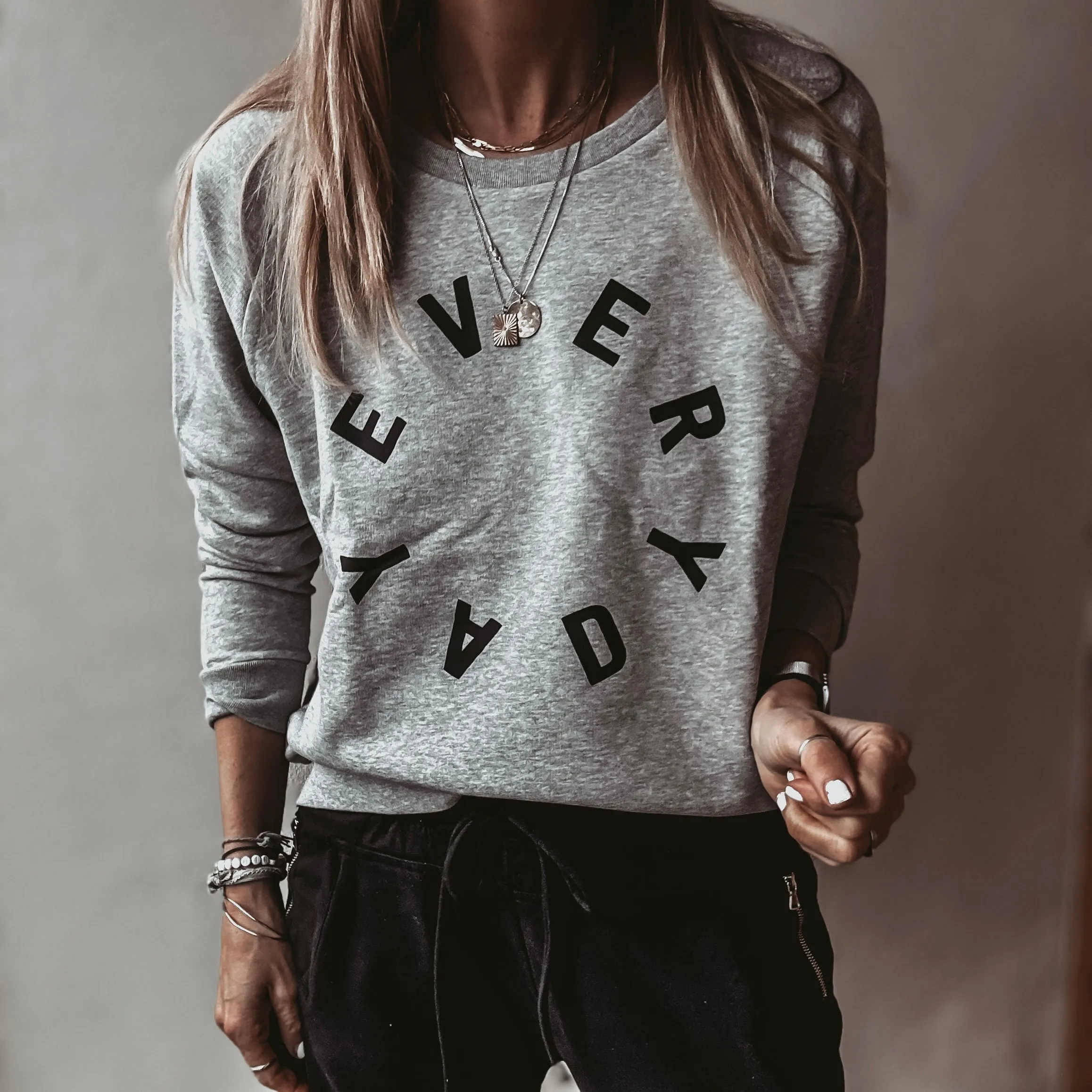 The EVERYDAY GREY sweatshirt *relaxed style* NEW