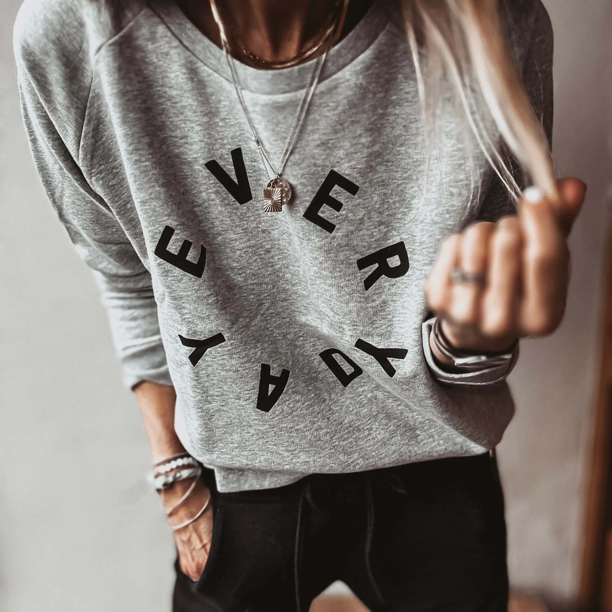 The EVERYDAY GREY sweatshirt *relaxed style* NEW