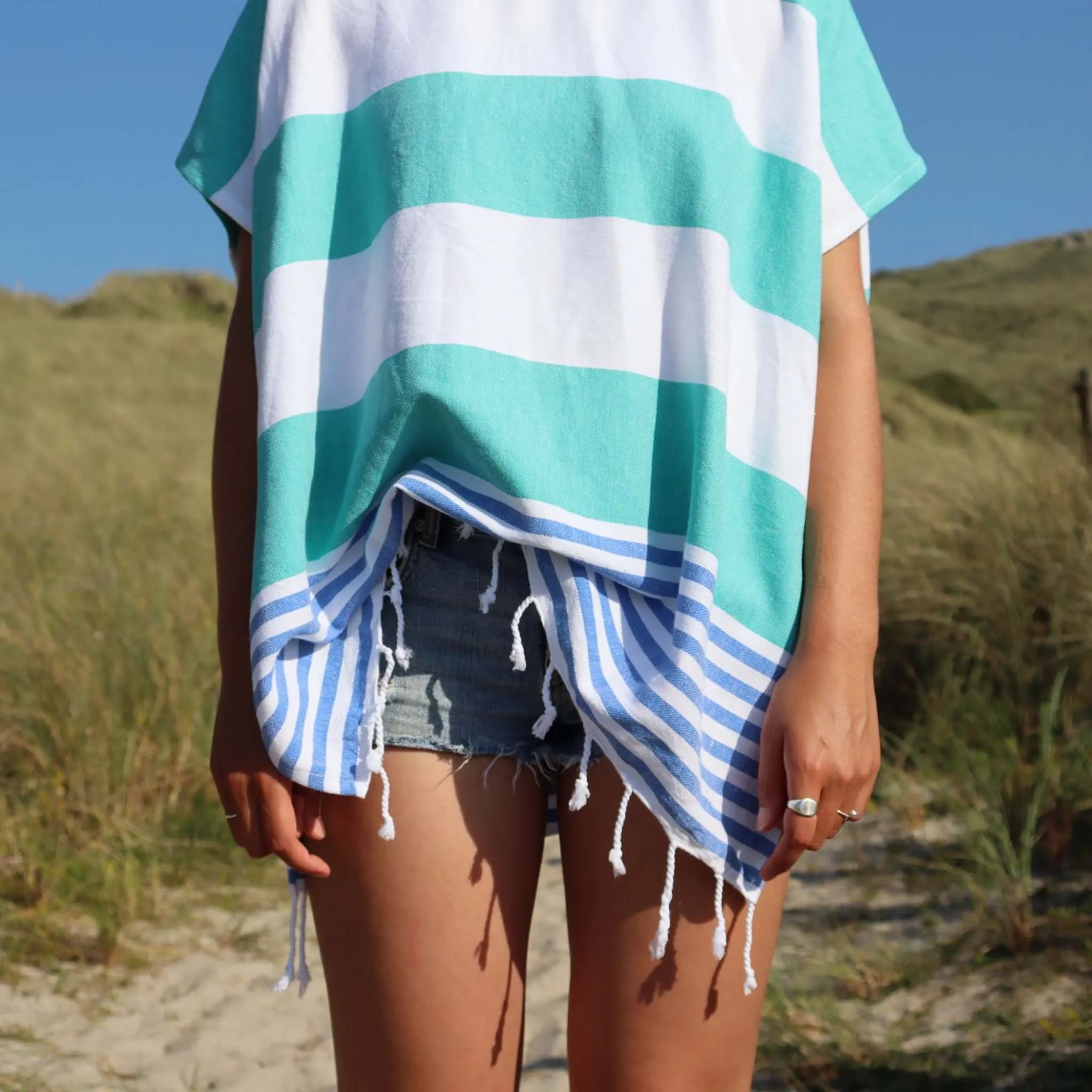 Tides Shortie Poncho