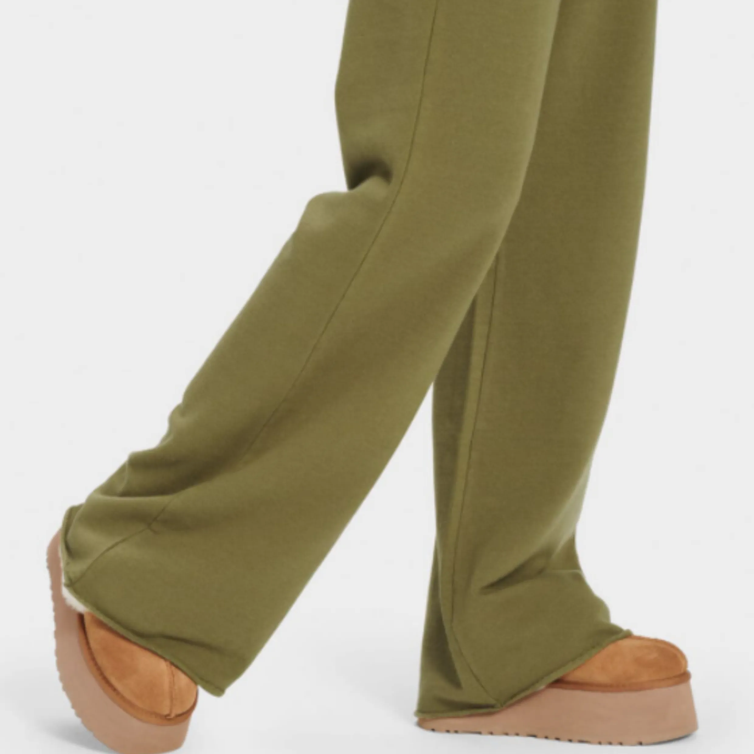 UGG GABI WIDE LEGGED JOGGER IN OLIVE 7737